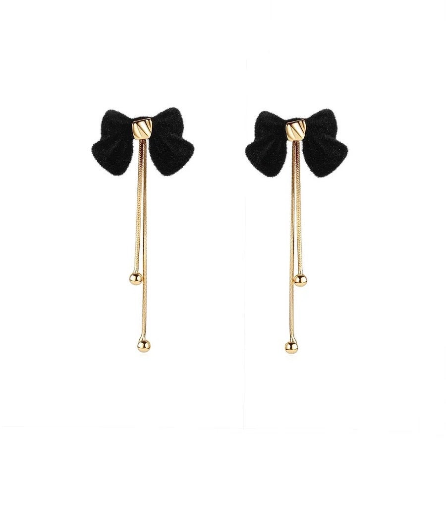 Festive Bow Radiance Earrings in Black