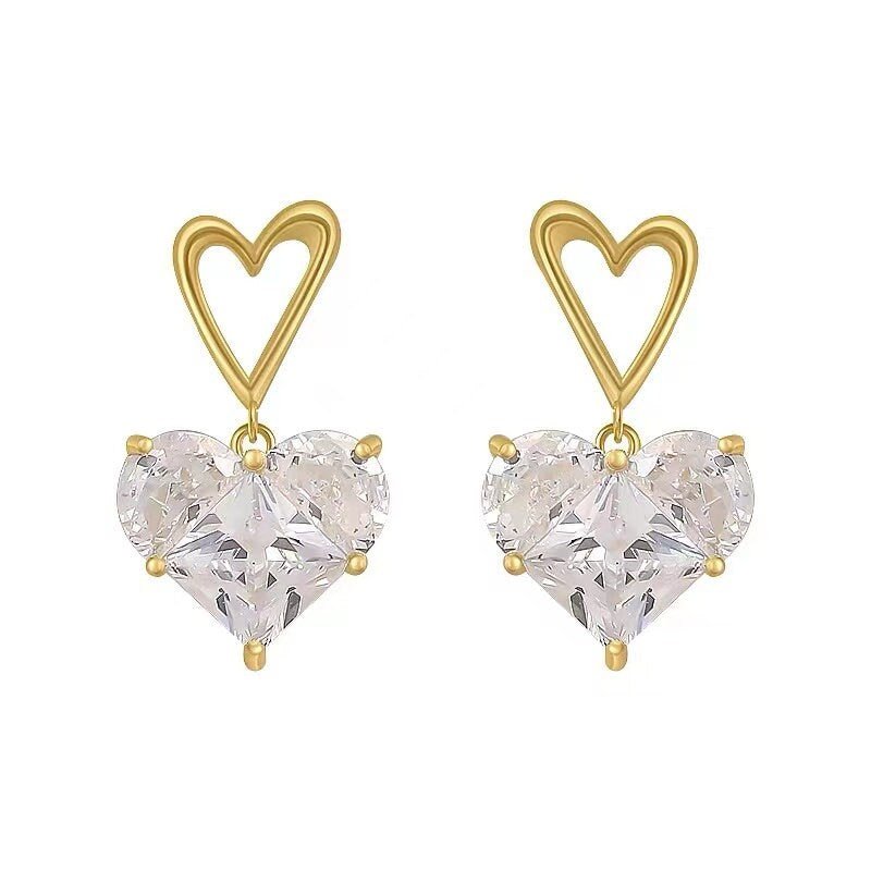 18K Gold Heart Earrings.