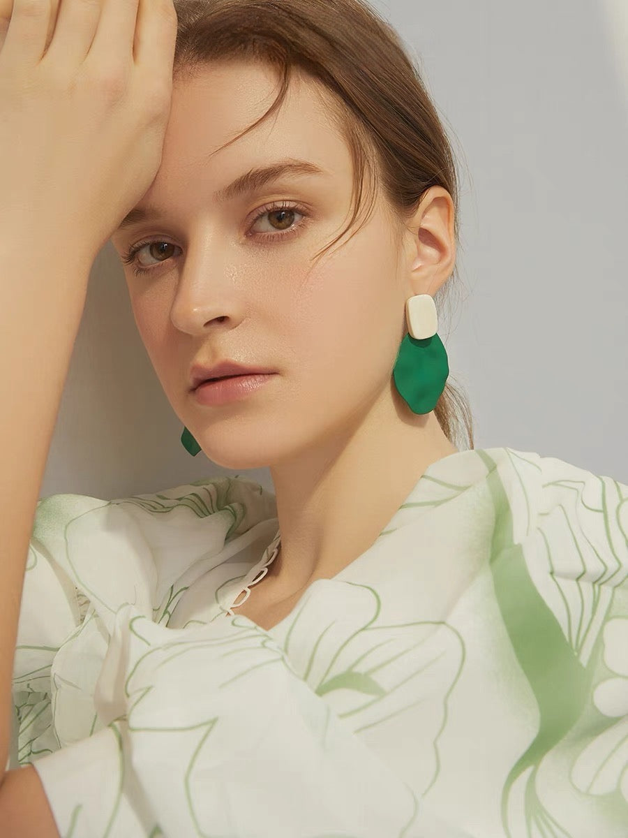 Green Floral Vintage Earrings