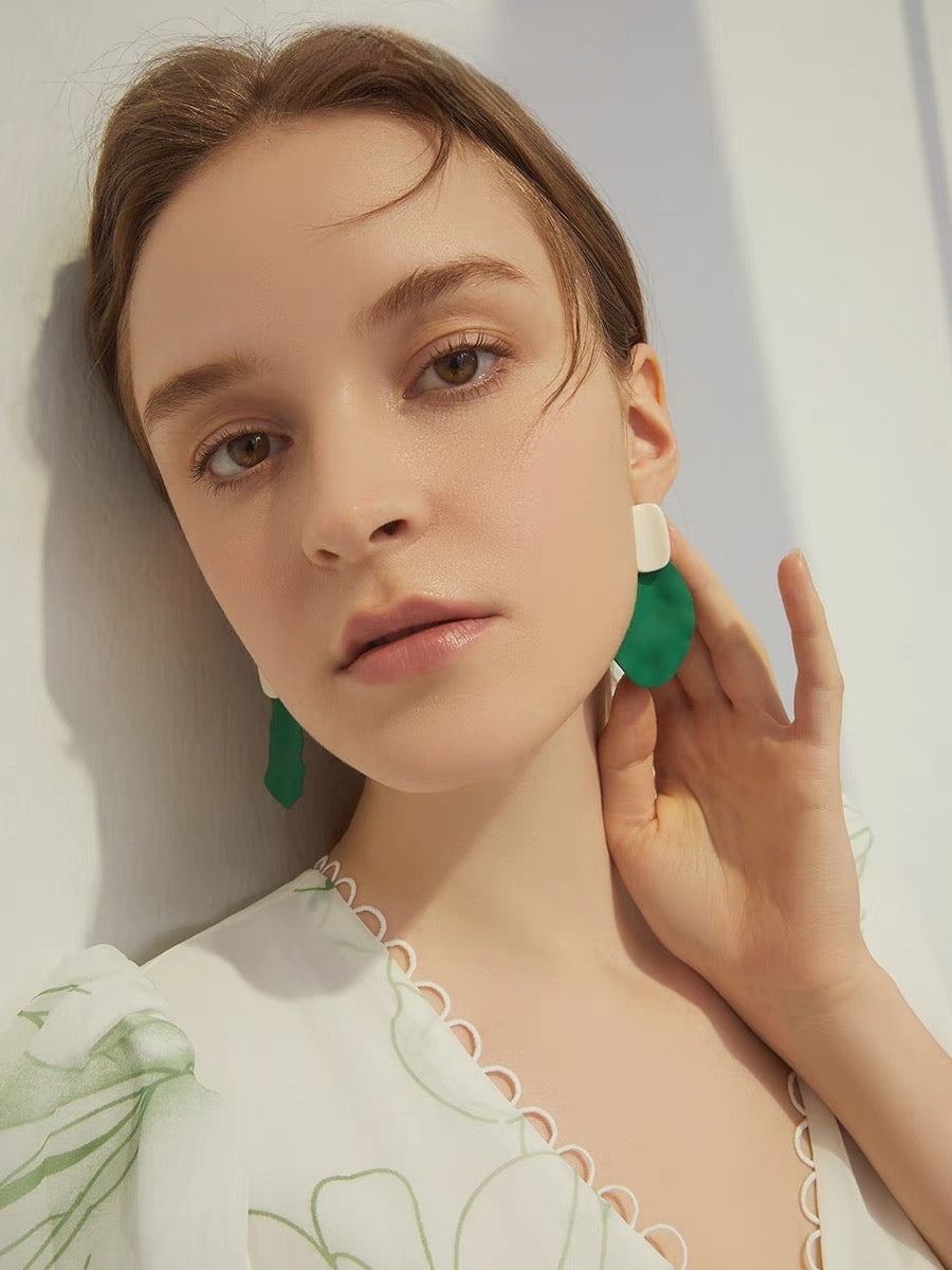 Green Floral Vintage Earrings