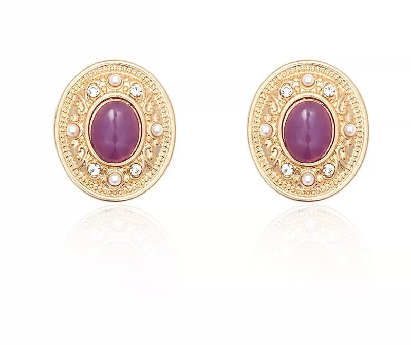 Vintage Alloy Studs in Fuchsia