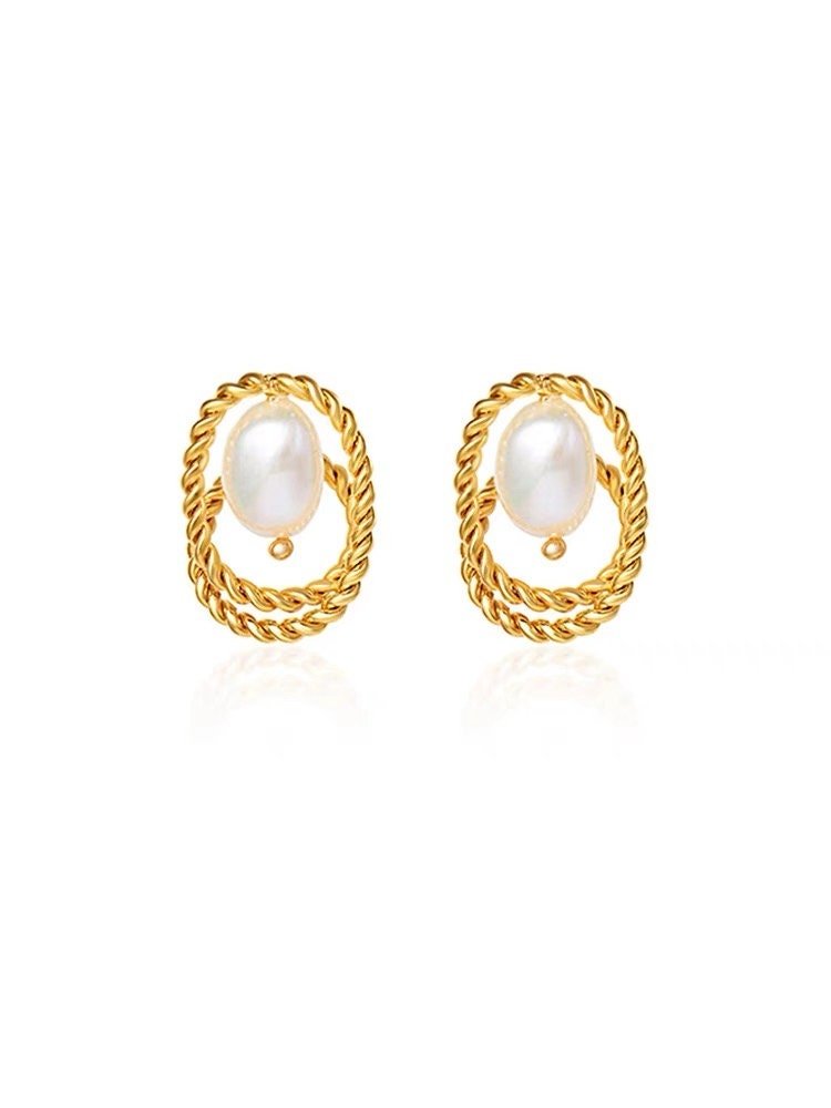 Baroque Pearl Earrings With Gold Twisted Filled.